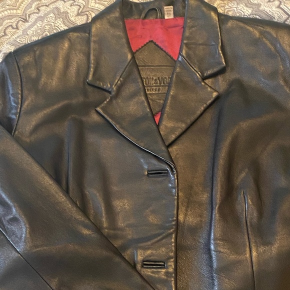 Leather Blazer - Excellent condition size Small - Picture 5 of 12